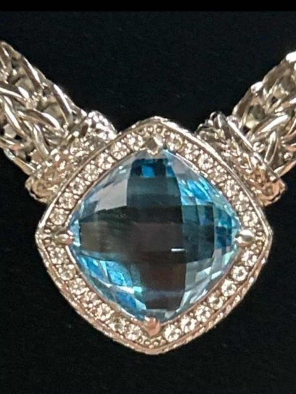 Cushion Cut Blue Topaz
Pendant
Necklace in Sterling Silver - Picture 2 of 6